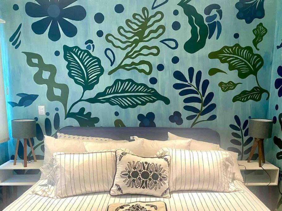 Luxurious Mid Century Modern Folk Art Home Мехіко Екстер'єр фото