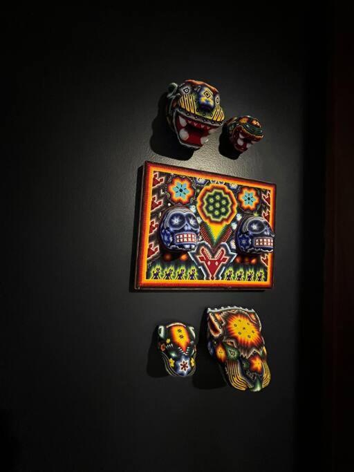 Luxurious Mid Century Modern Folk Art Home Мехіко Екстер'єр фото